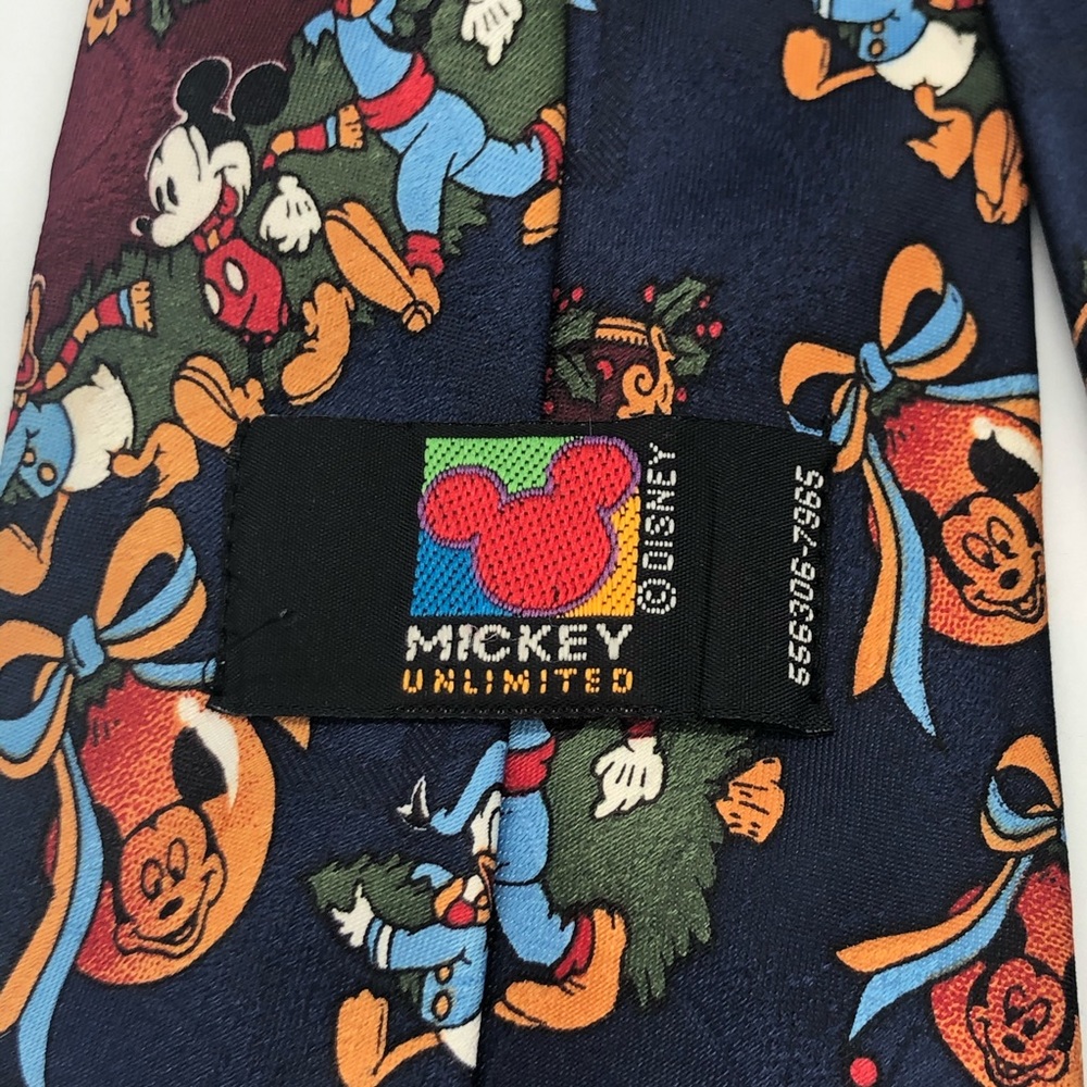 Disney Mickey Mouse Christmas Tie - Picture 6 of 7